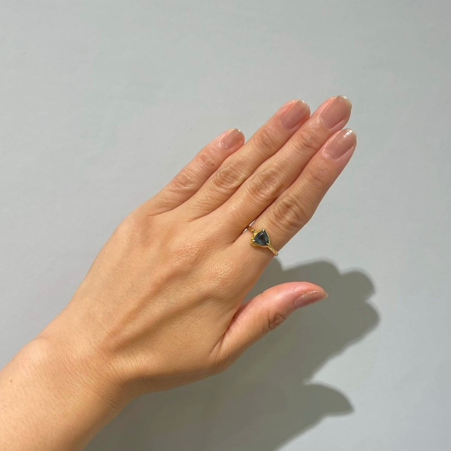 1353 Bague Pierre de Soleil de l'Oregon