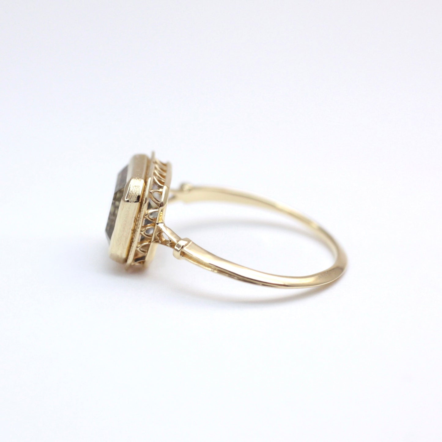 2093 Bicolor Quartz K18