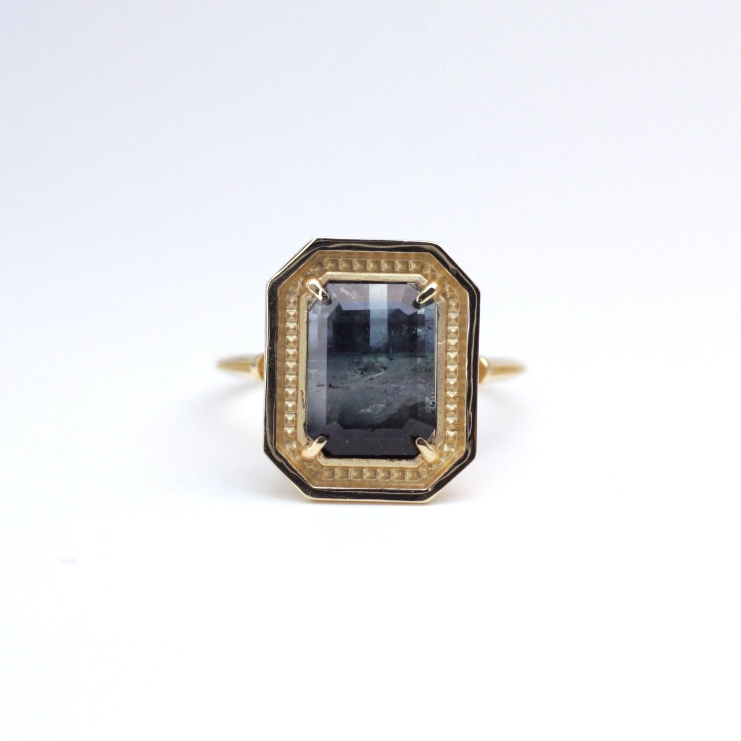 2119 Tricolor Blue Tourmaline K18