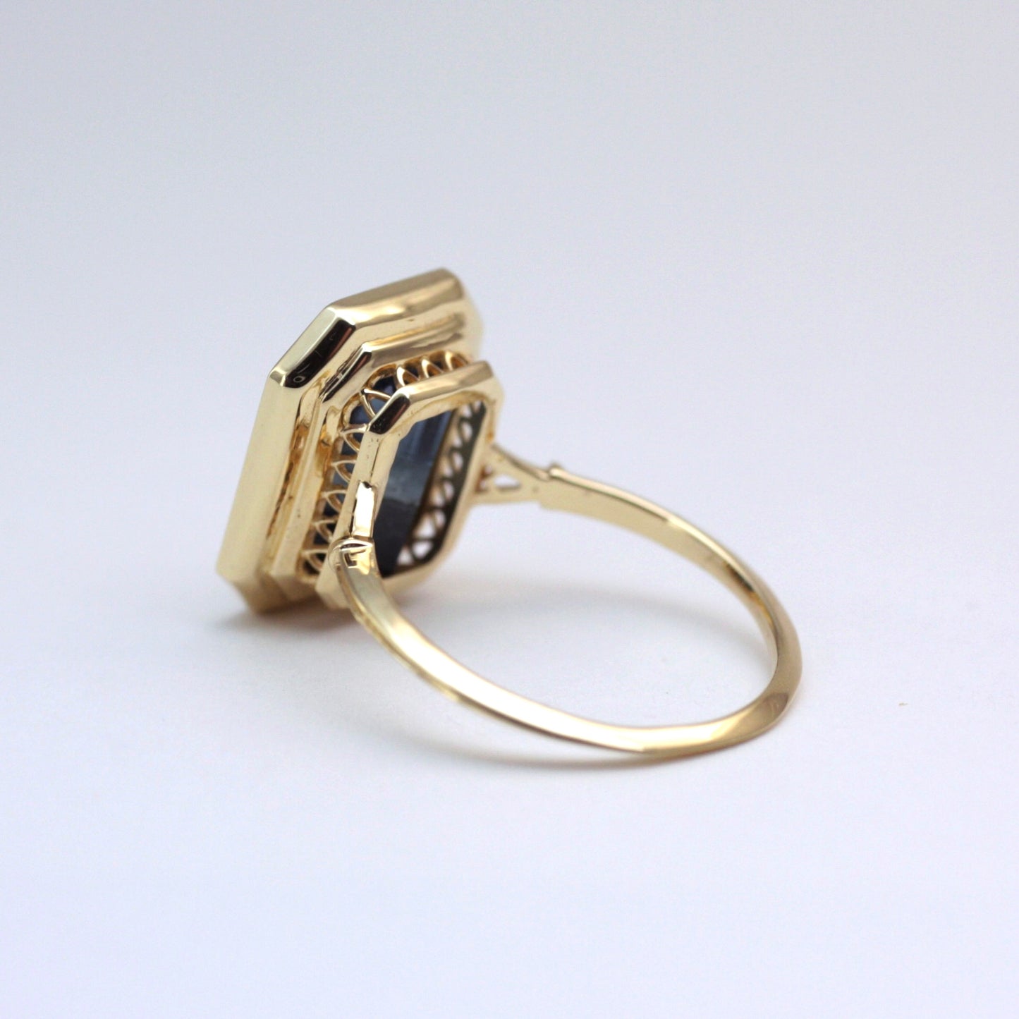 2119 Tricolor Blue Tourmaline K18