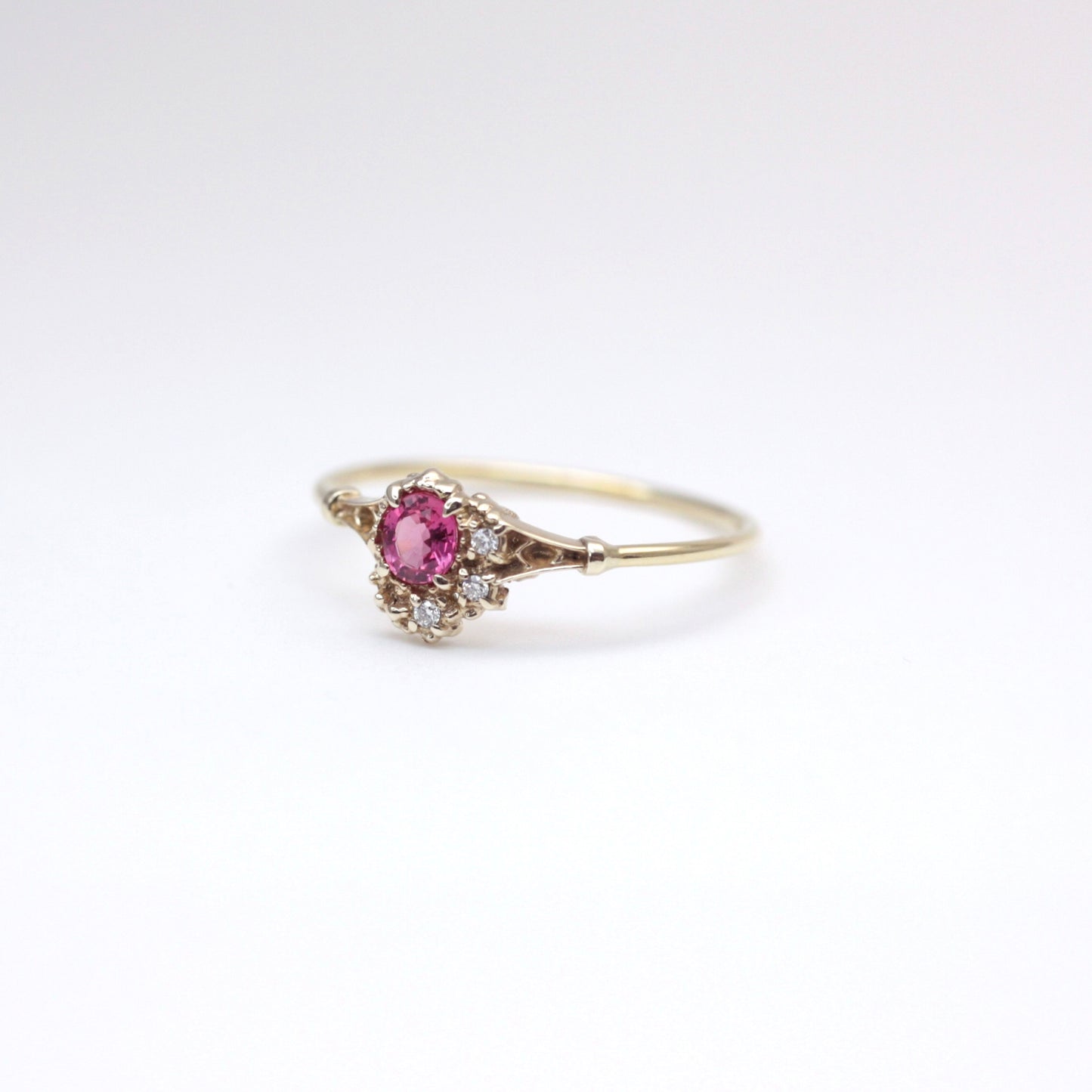 1186 Ruby / Diamond