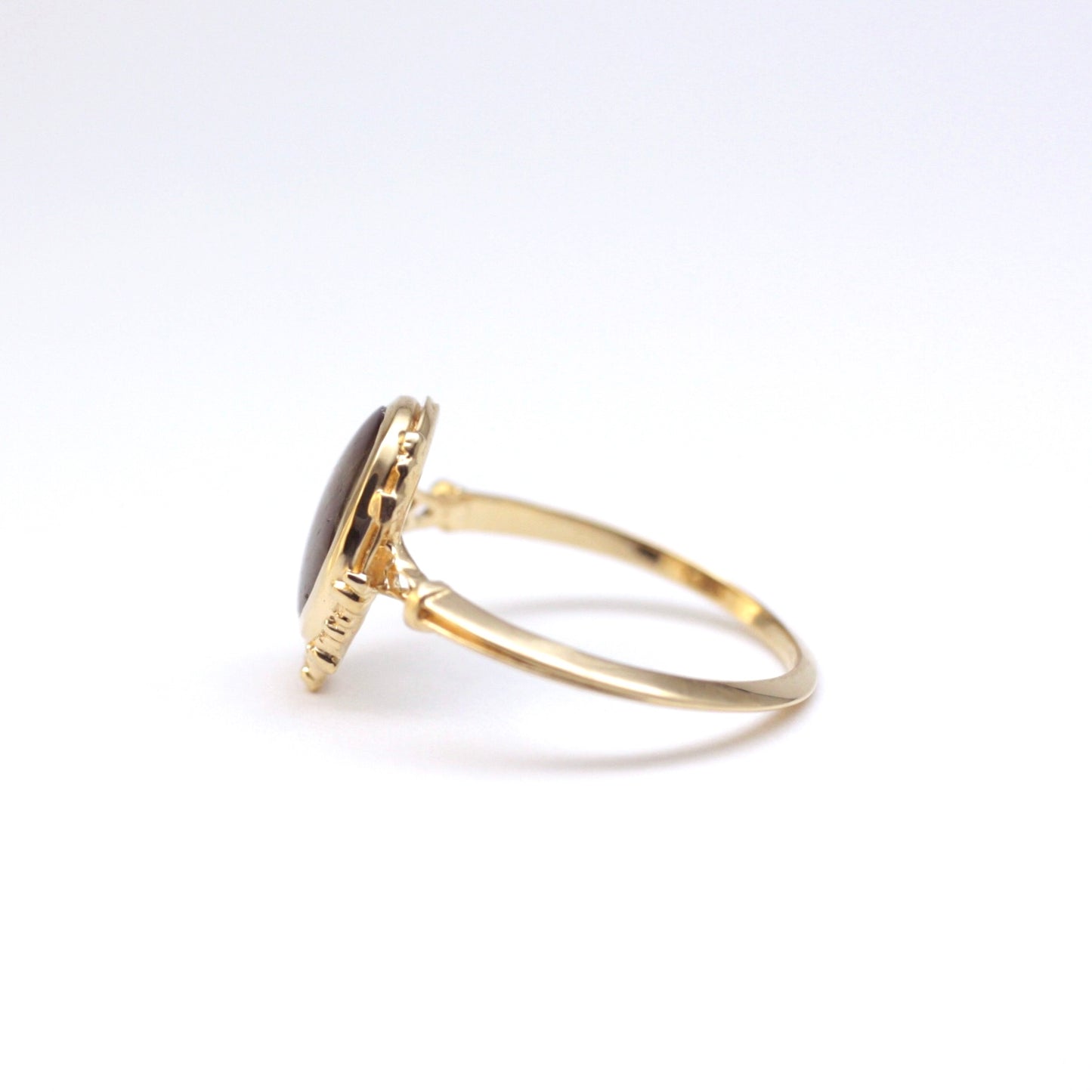 2063 Gold Sheen Sapphire K18