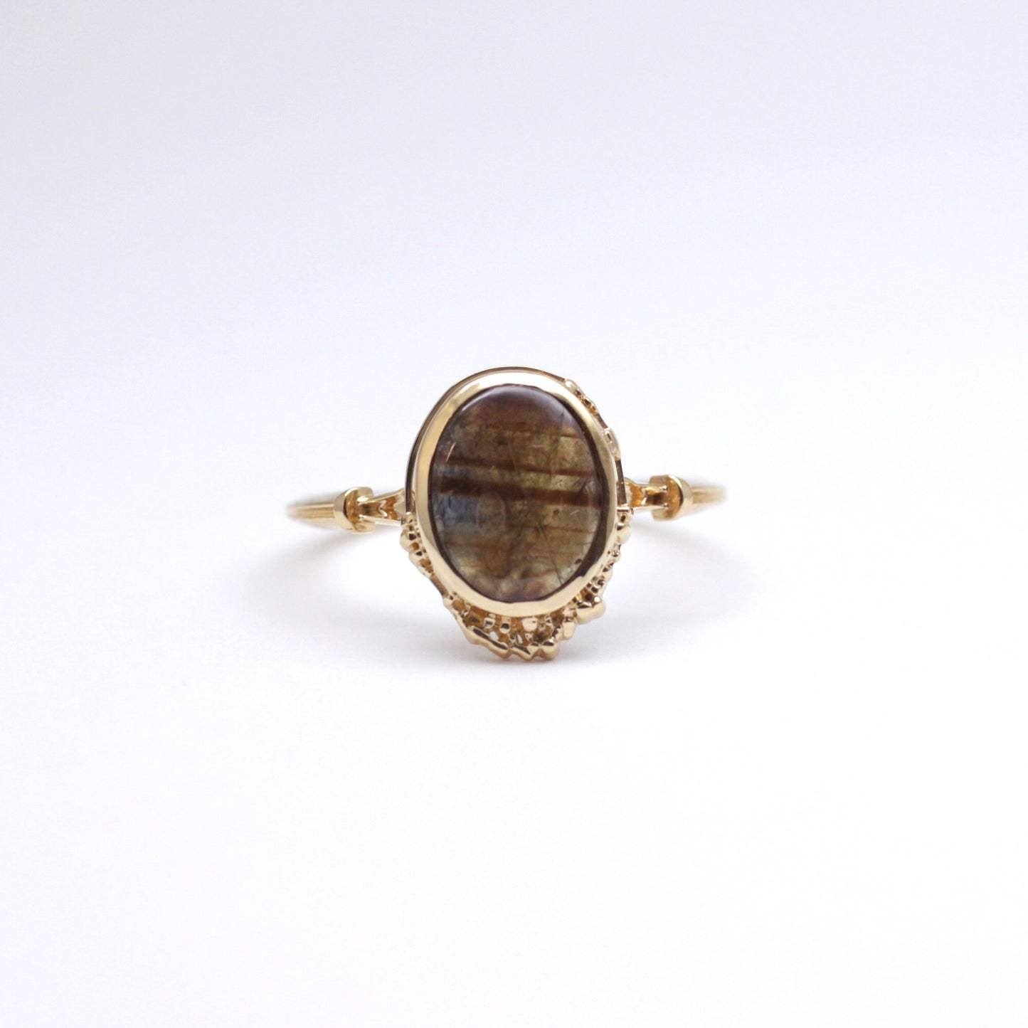 2063 Gold Sheen Sapphire K18