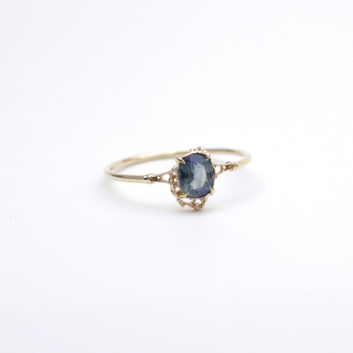 2210 Sapphire