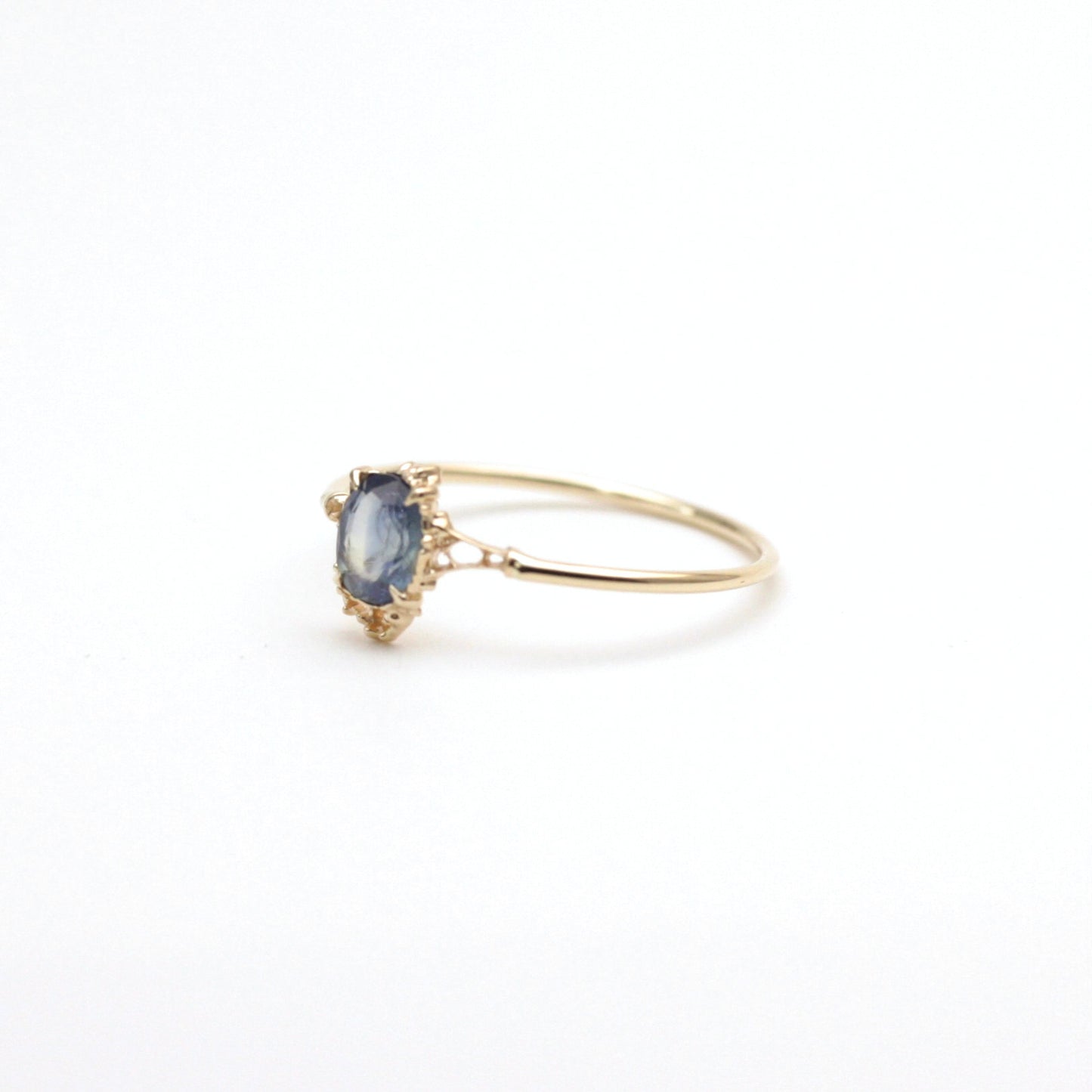 2210 Sapphire