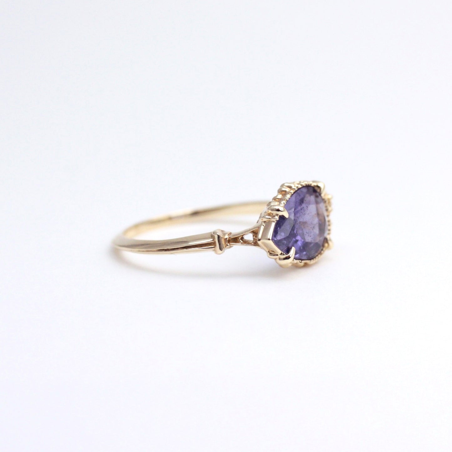 1435 Sunstone Iolite