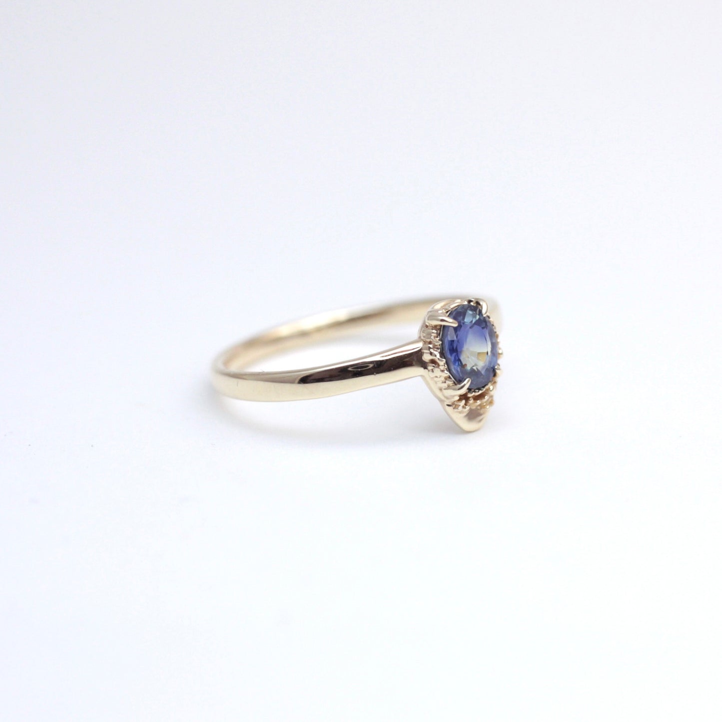 1679 Bicolor Sapphire
