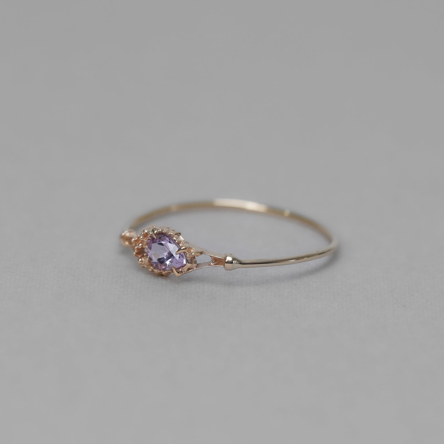 039 Rose Amethyst Ring “THIN LINE”