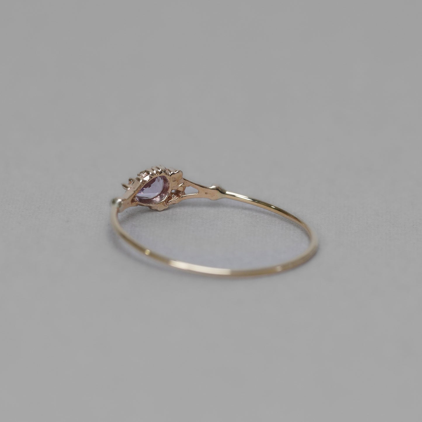039 Rose Amethyst Ring “THIN LINE”