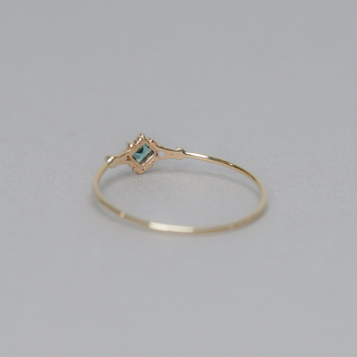 041 Mint blue Tourmaline “THIN LINE”