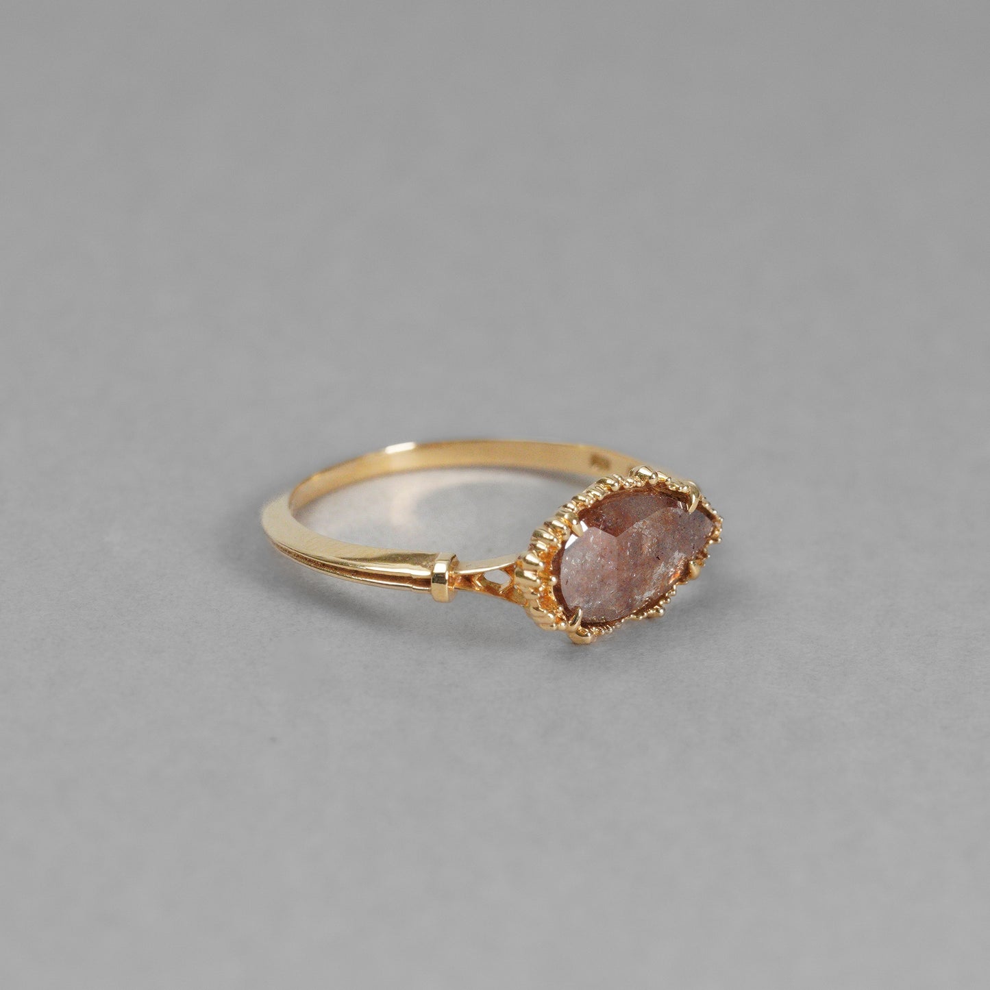 1340 Flatcut Diamond / Ring