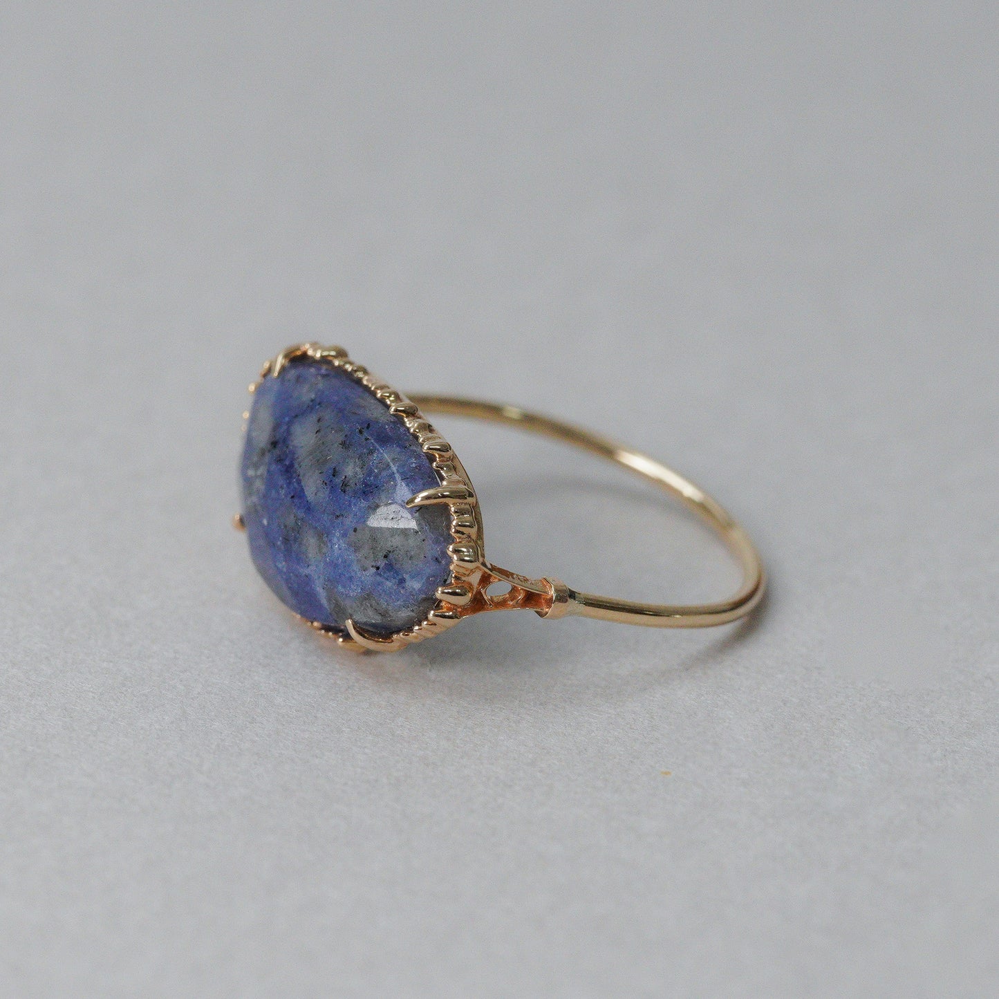 1514 Dumortierite in Quartz / Ring