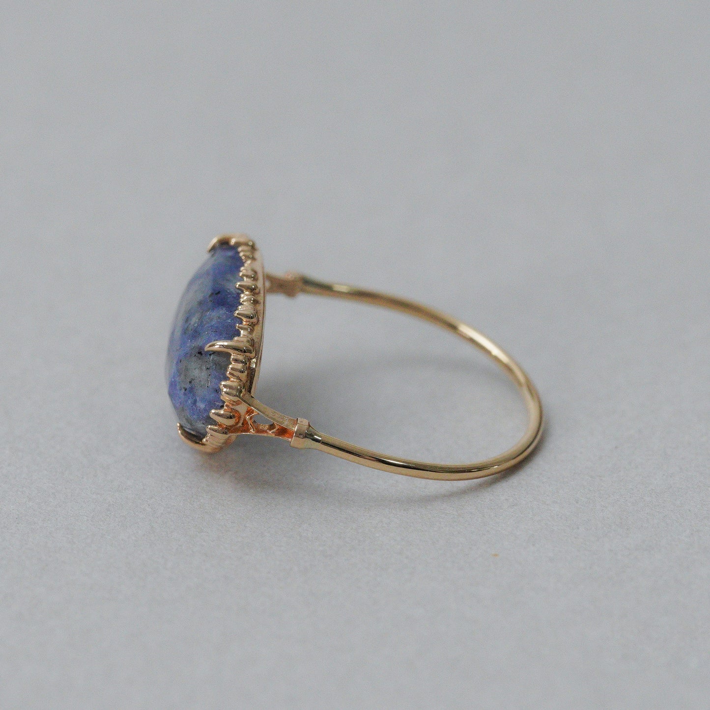 1514 Dumortierite in Quartz / Ring