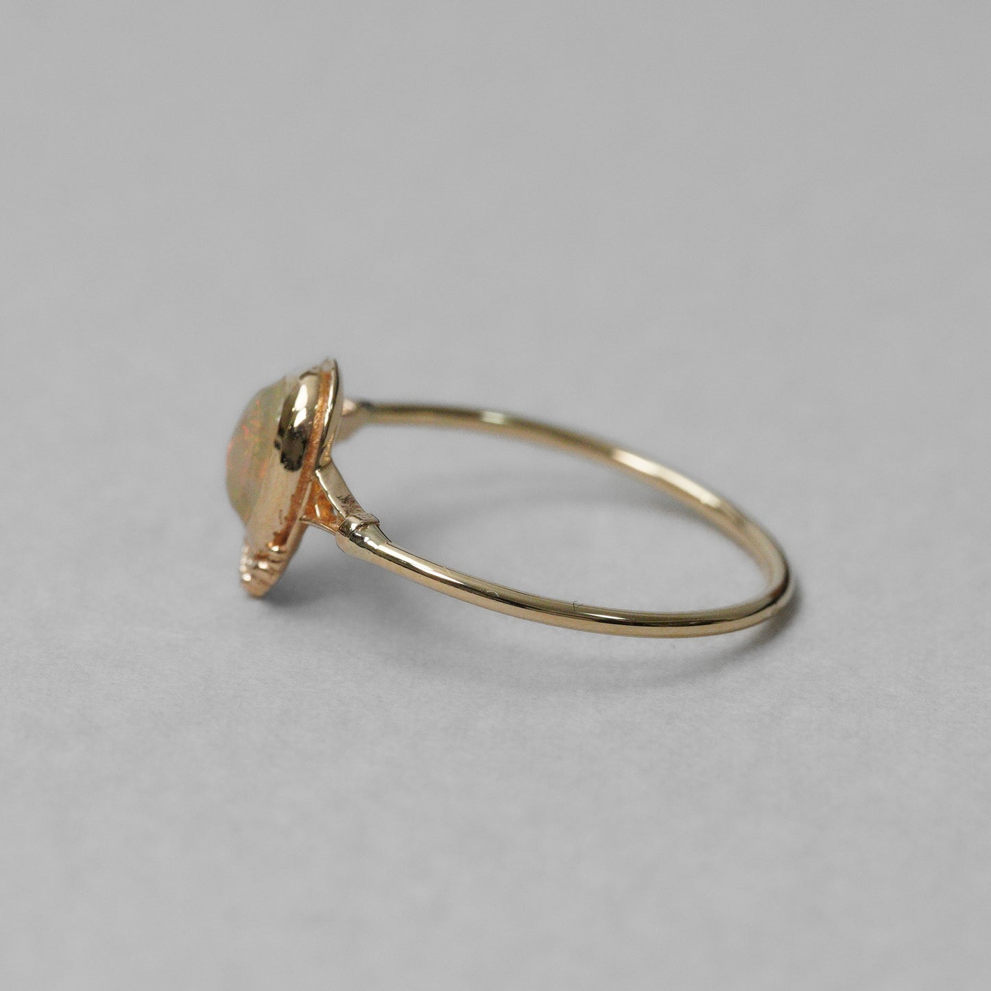 1561 Ethiopian Opal / Ring