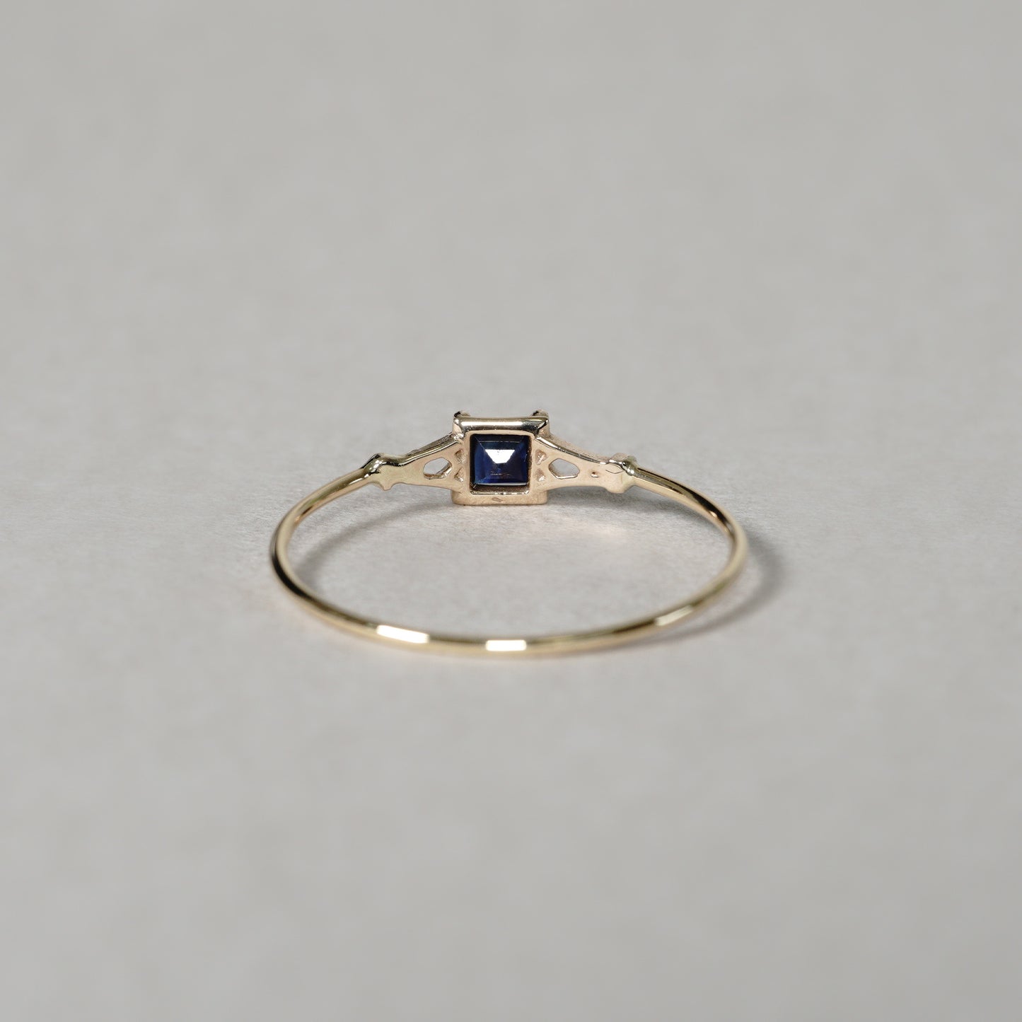 007 Blue Sapphire Ring “THIN LINE”