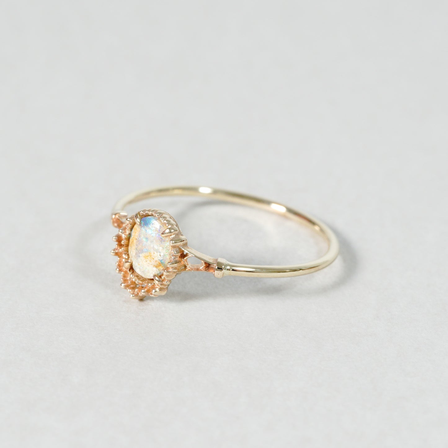1350 Pipe Opal Ring