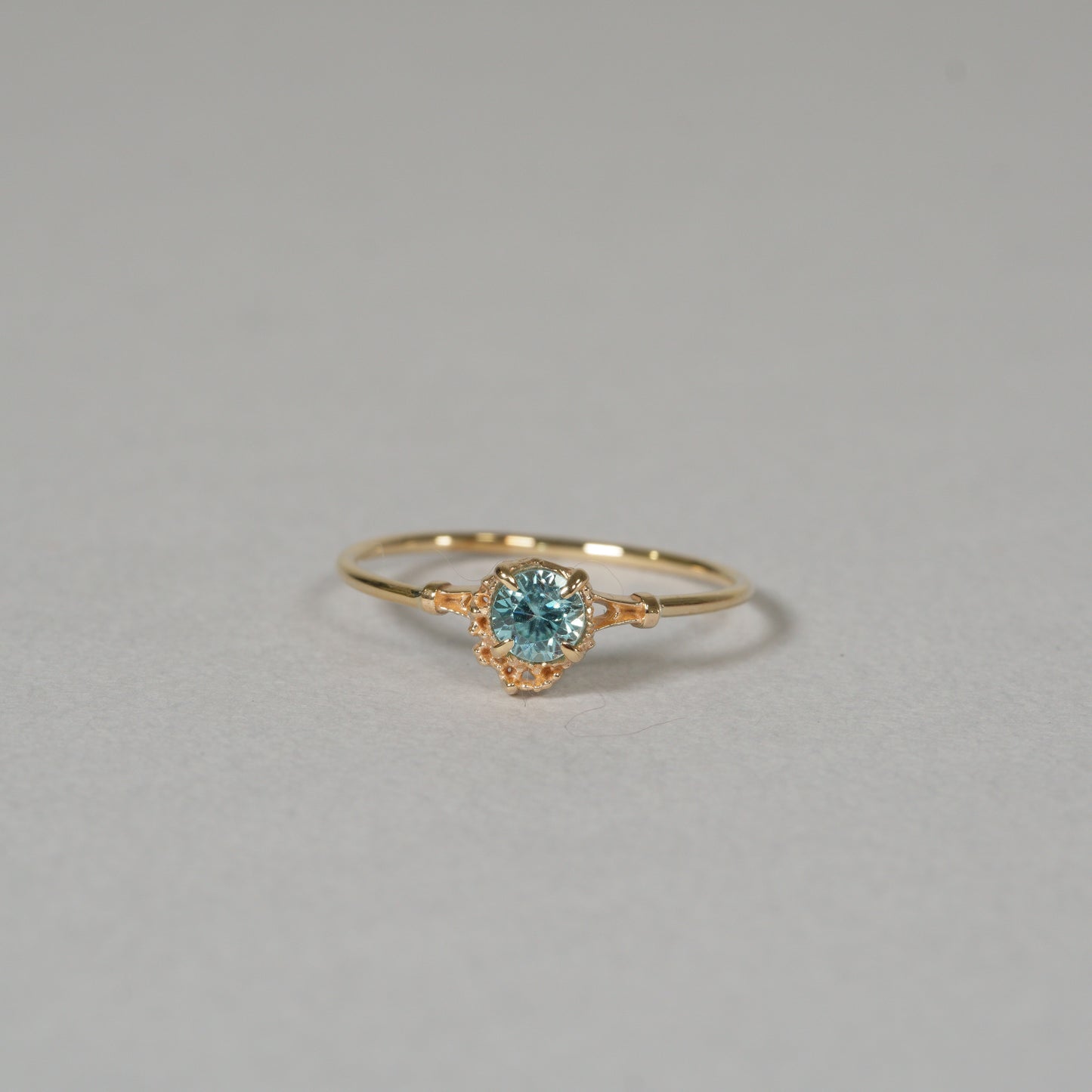 1483 Blue Zircon / Ring