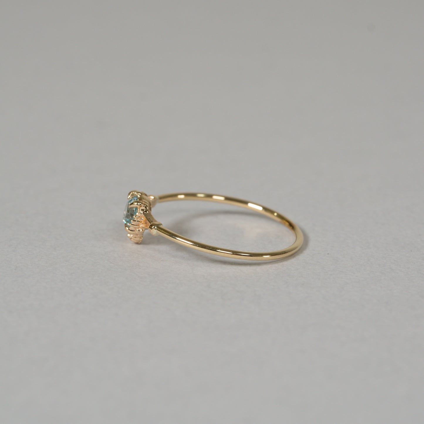 1483 Blue Zircon / Ring