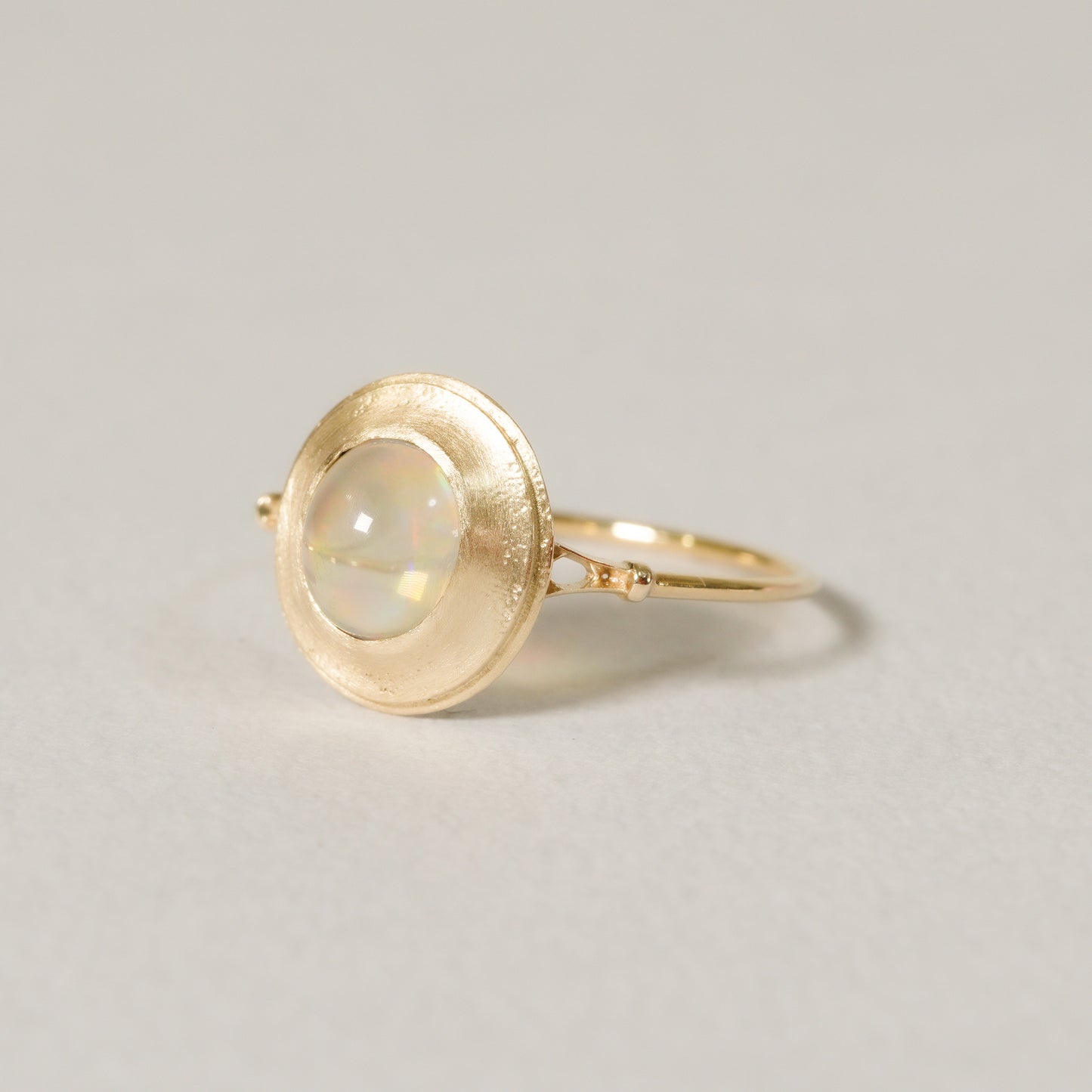 677 Water Opal / Ring
