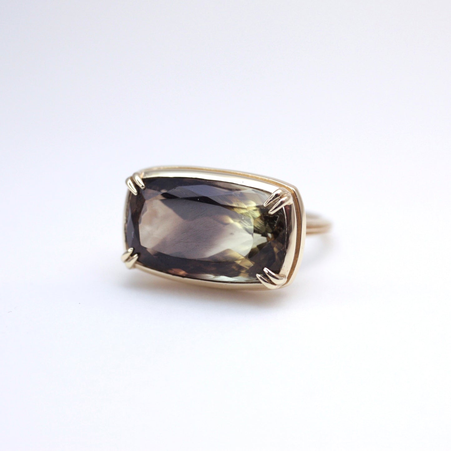 2125 Bicolor Smoky Quartz