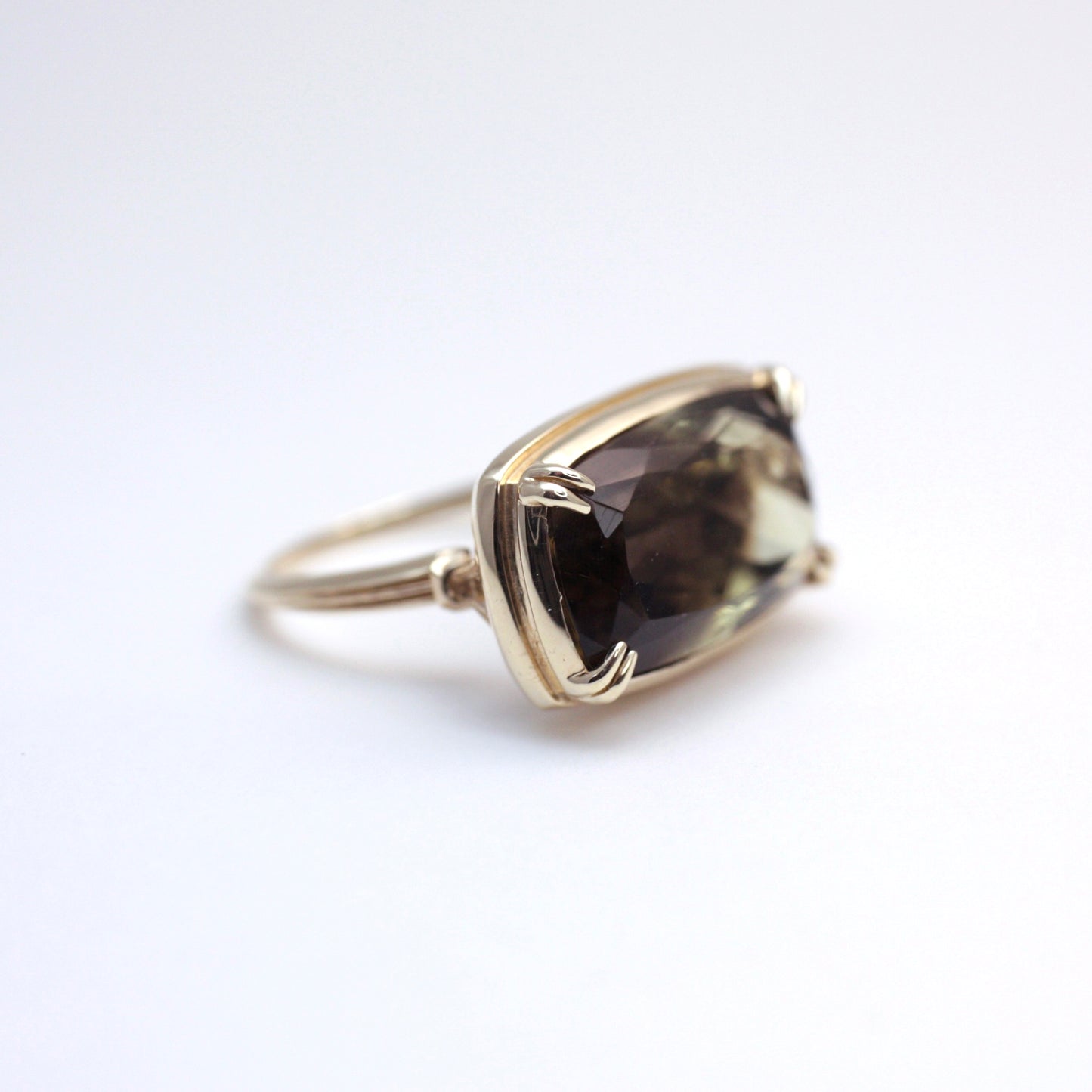 2125 Bicolor Smoky Quartz