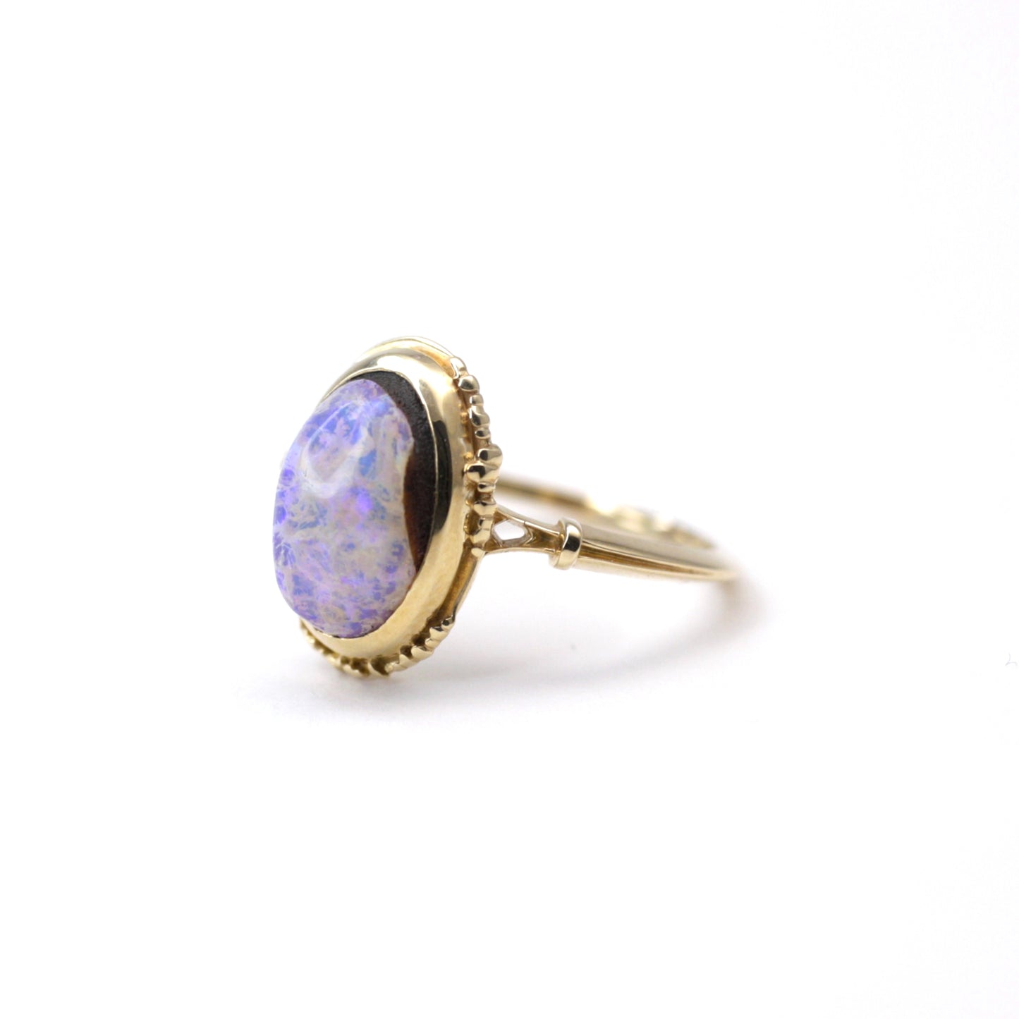 1838 Boulder Opal