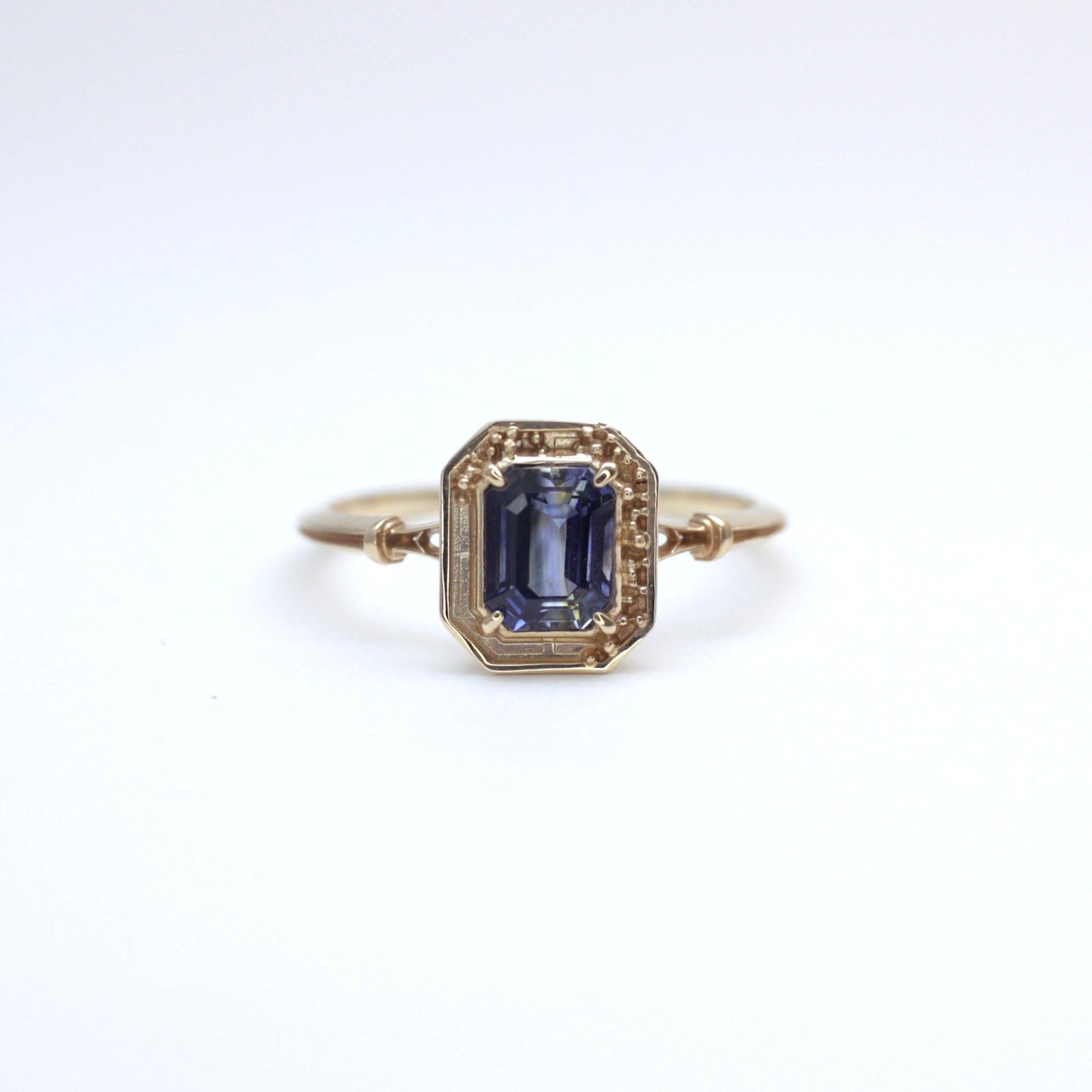 2324 Bicolor Sapphire