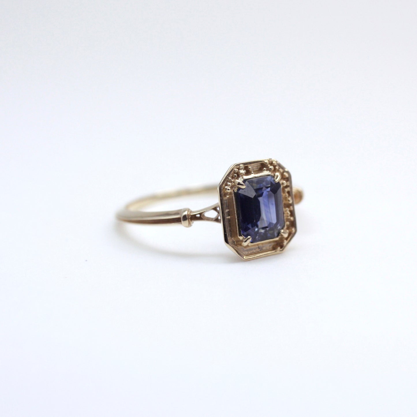 2324 Bicolor Sapphire
