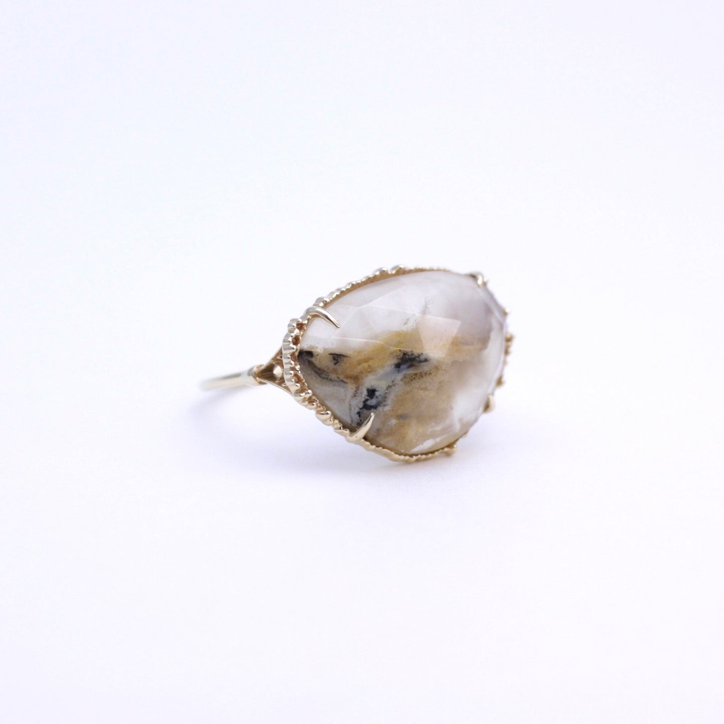 2102 Dendritic yellow Agate