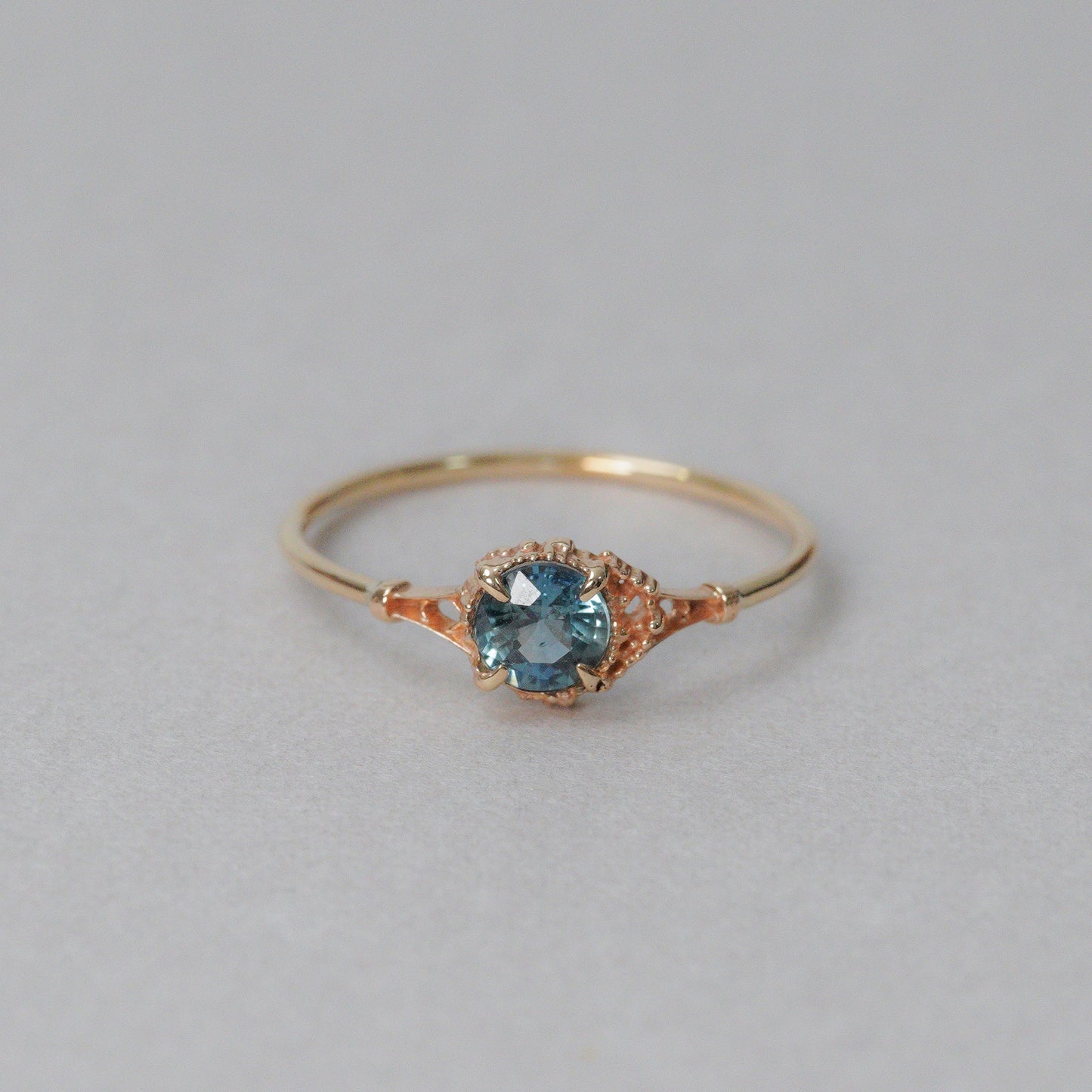 1491  Sapphire  / Ring