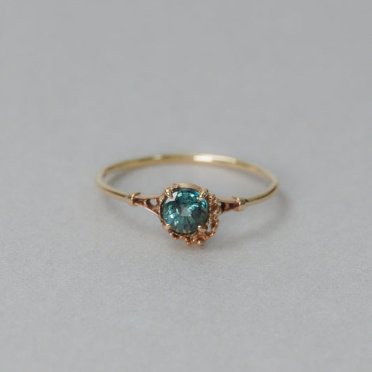 1403  Sapphire  / Ring