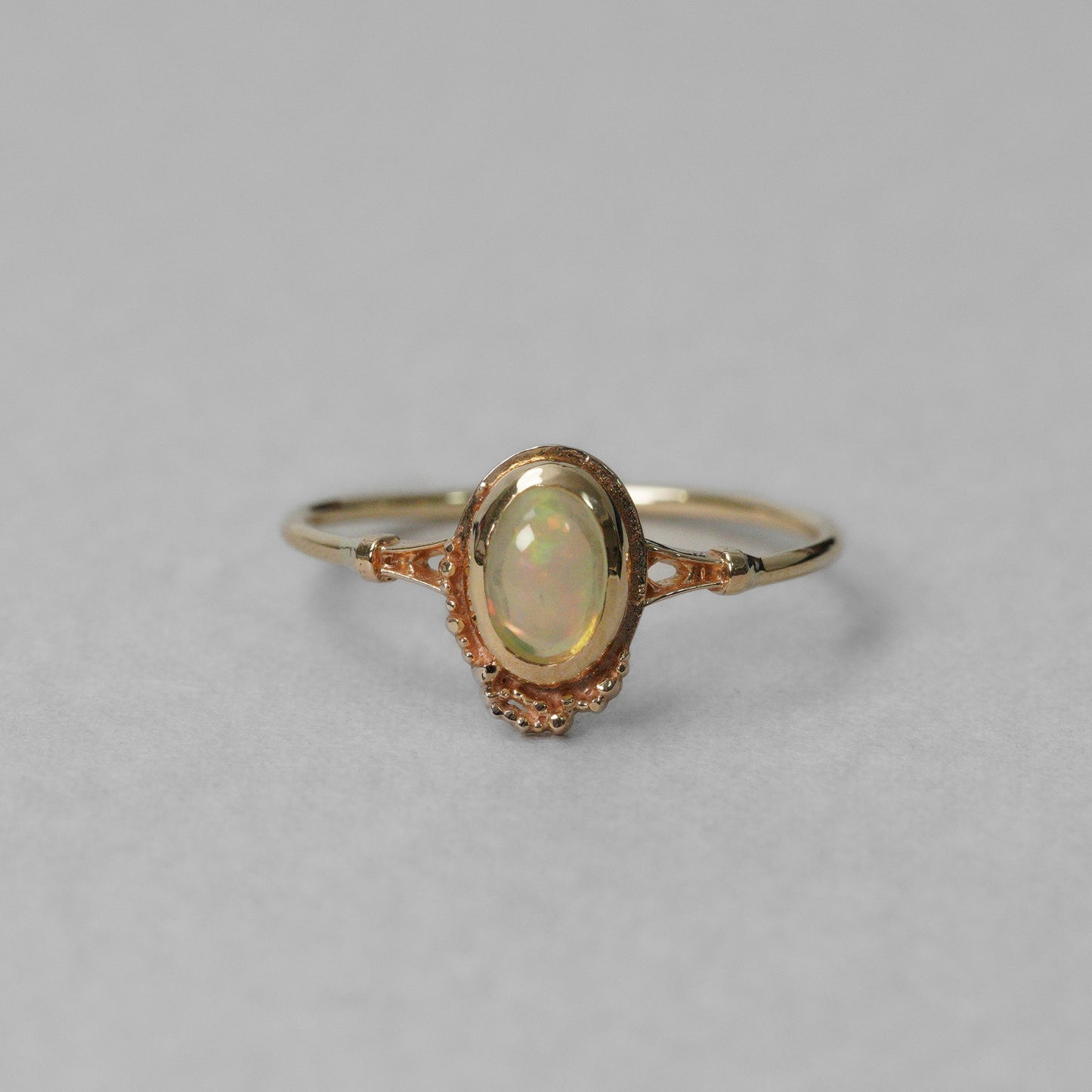 1561 Ethiopian Opal  / Ring