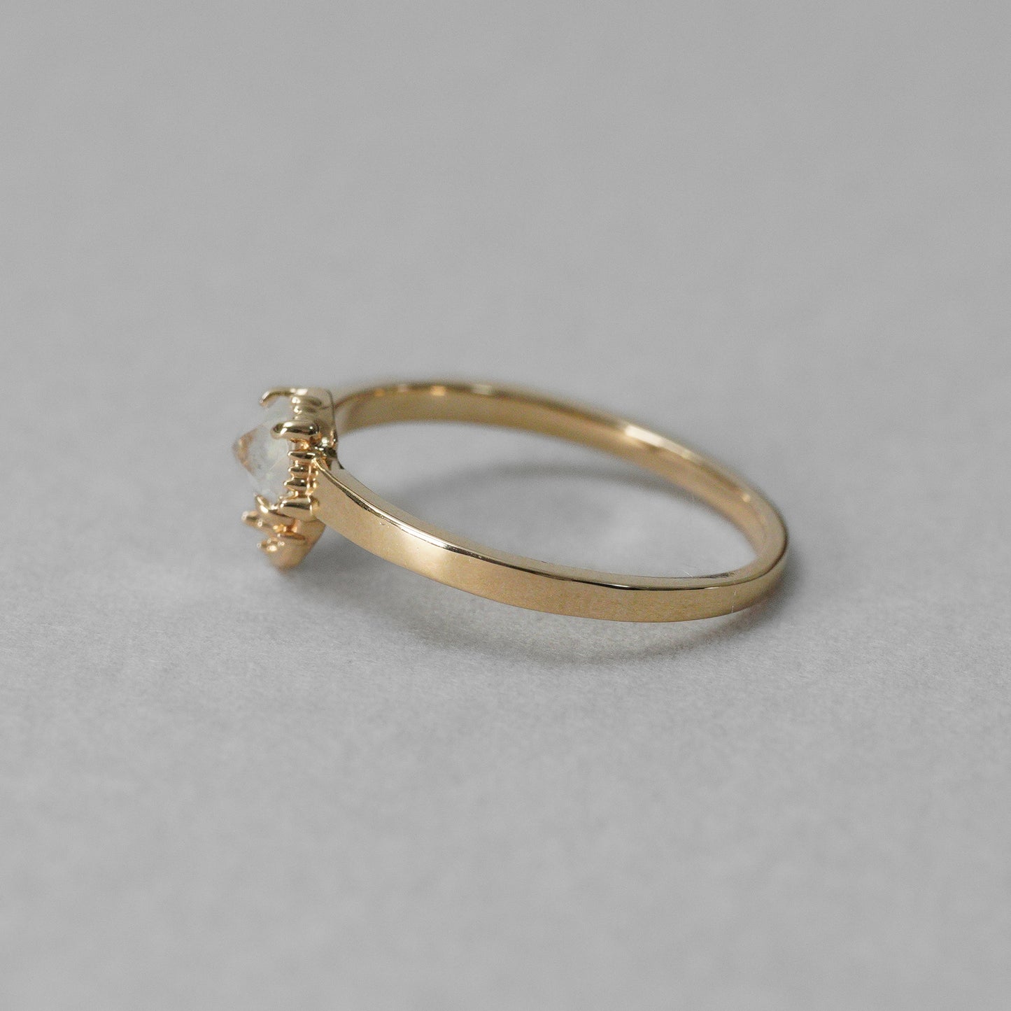 1608 Labradorite  / Ring
