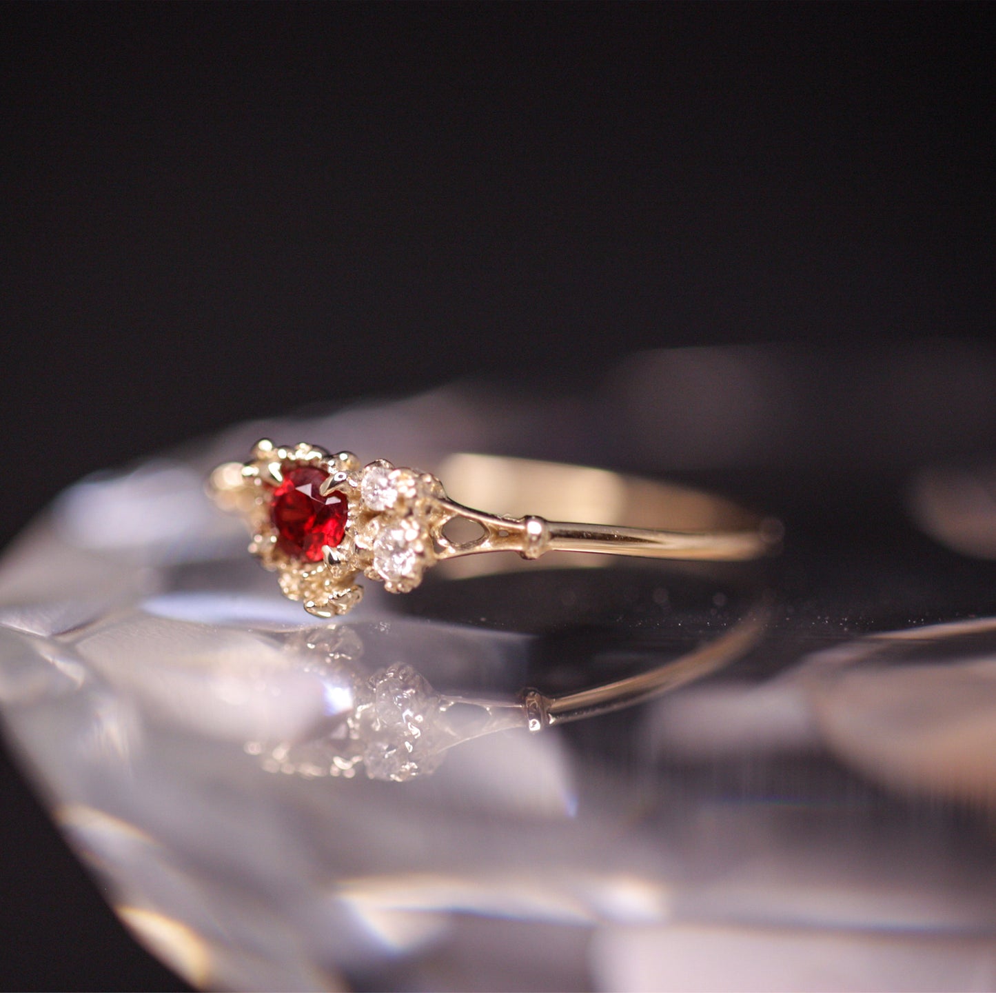 632 Red spinel / Diamond Ring