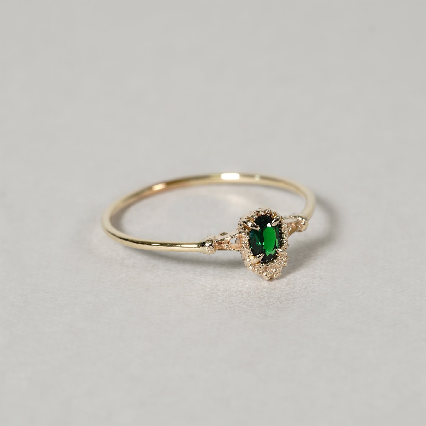 461 Green Garnet Ring
