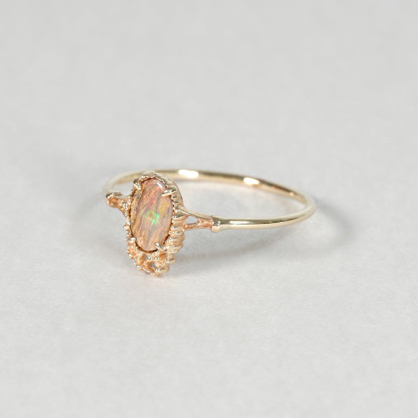 1351 Pipe Opal Ring