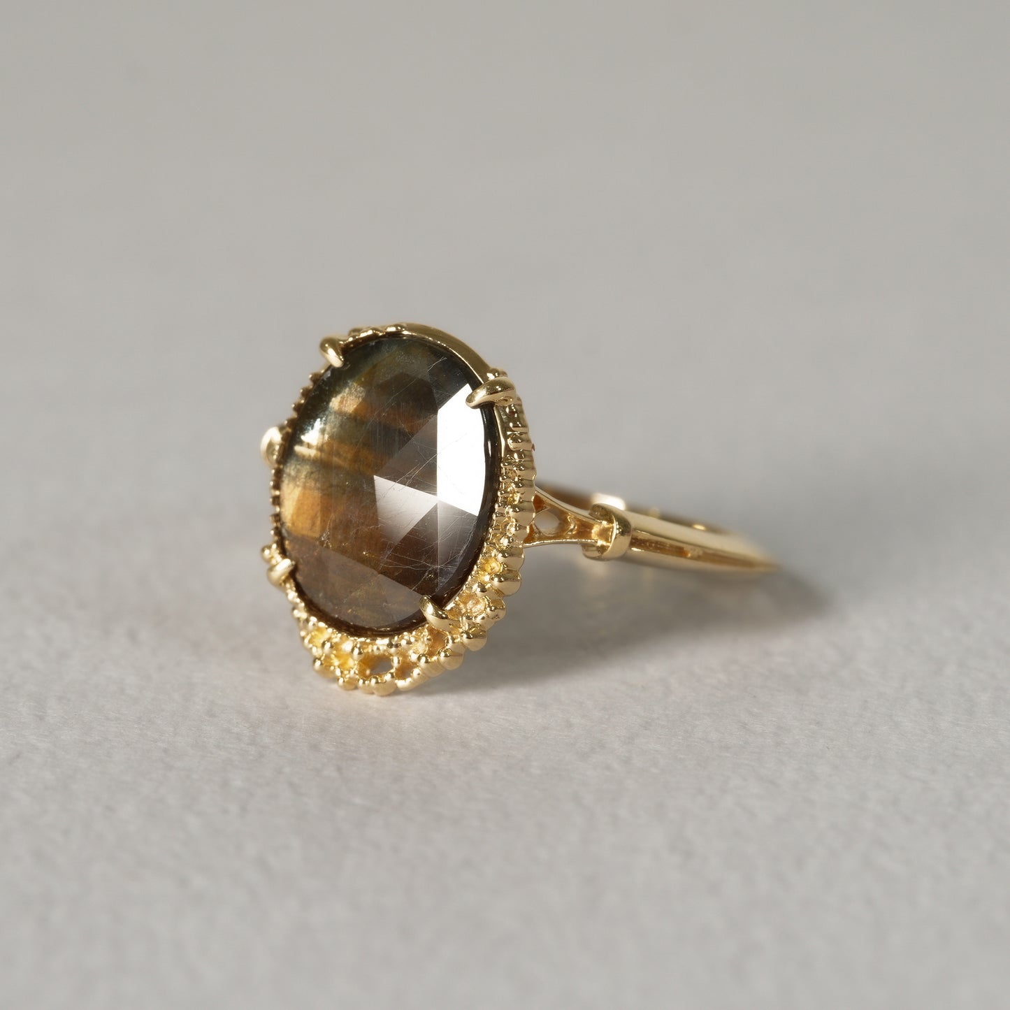 1429 Saphir / Bague Doré