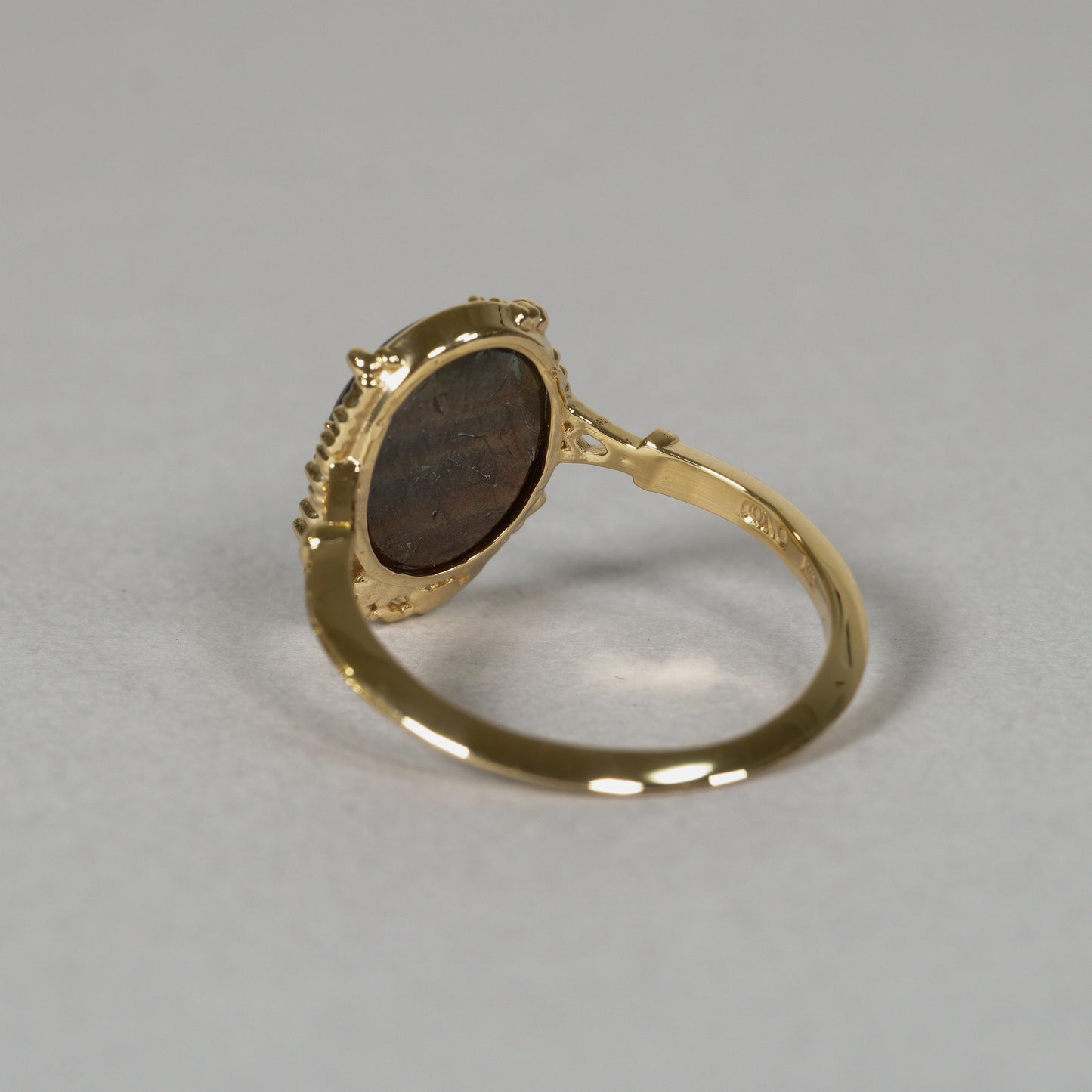 1429 Gold Sheen Sapphire / Ring