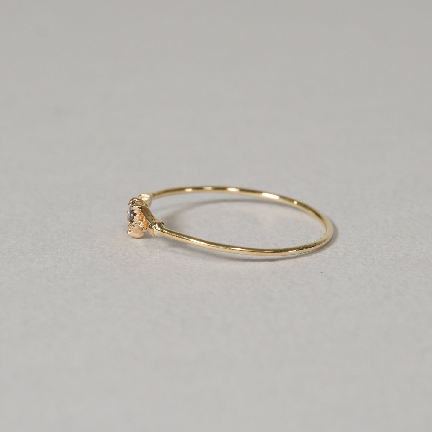 018 Color Change Garnet Ring “THIN LINE”