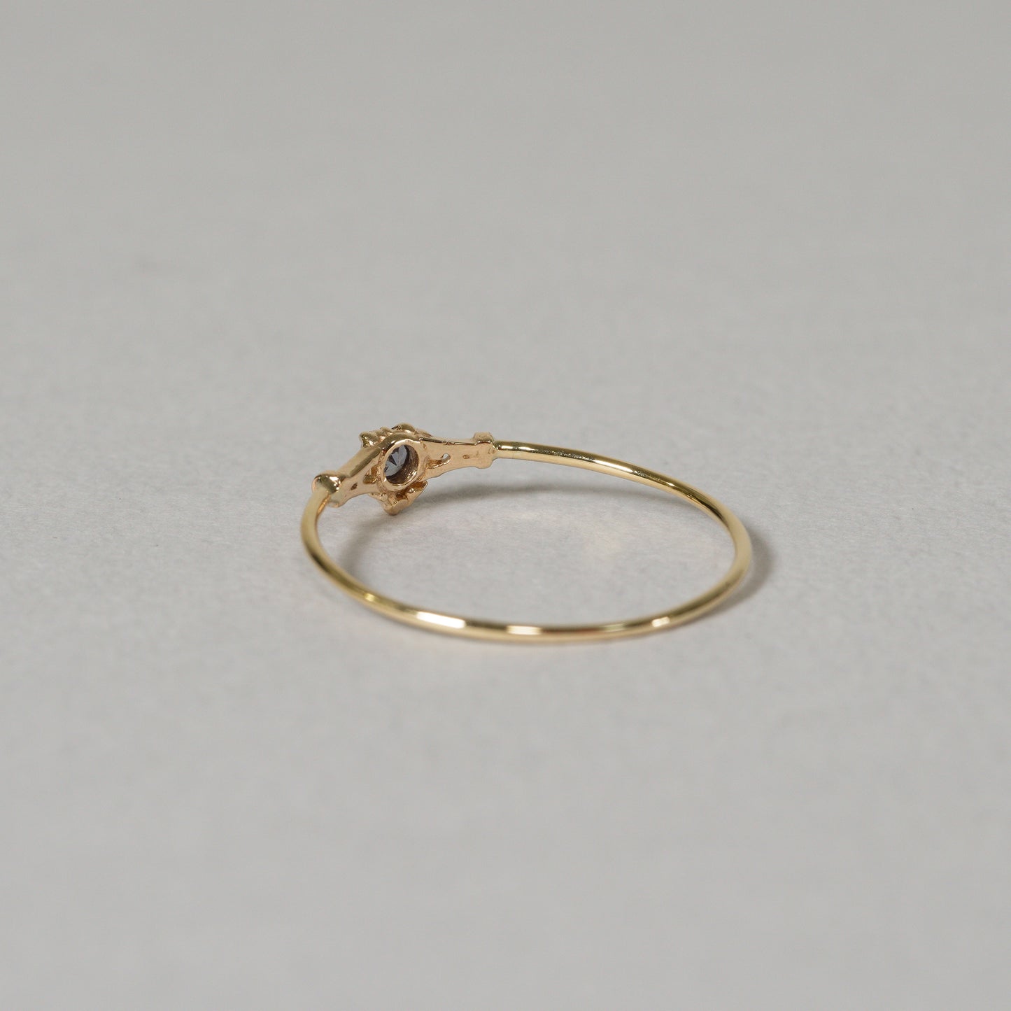 018 Color Change Garnet Ring “THIN LINE”