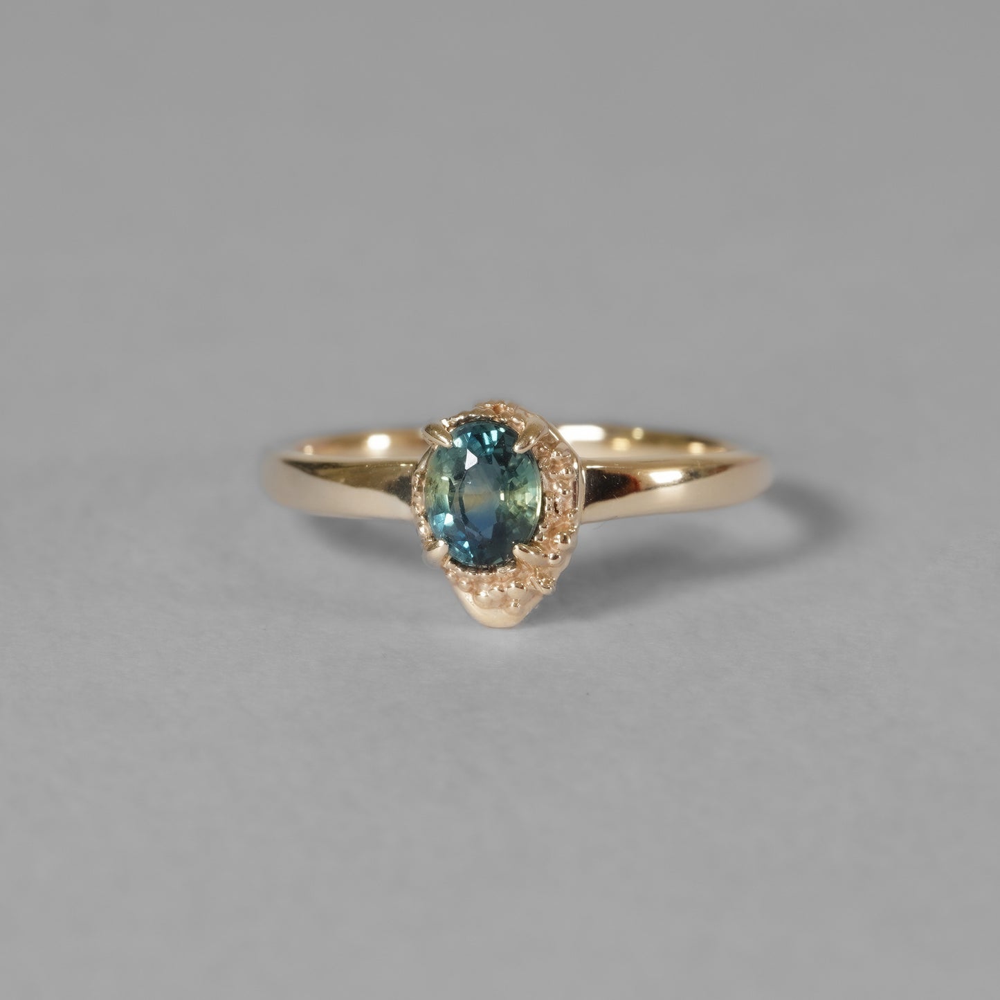 1400 Bicolor Sapphire / Ring