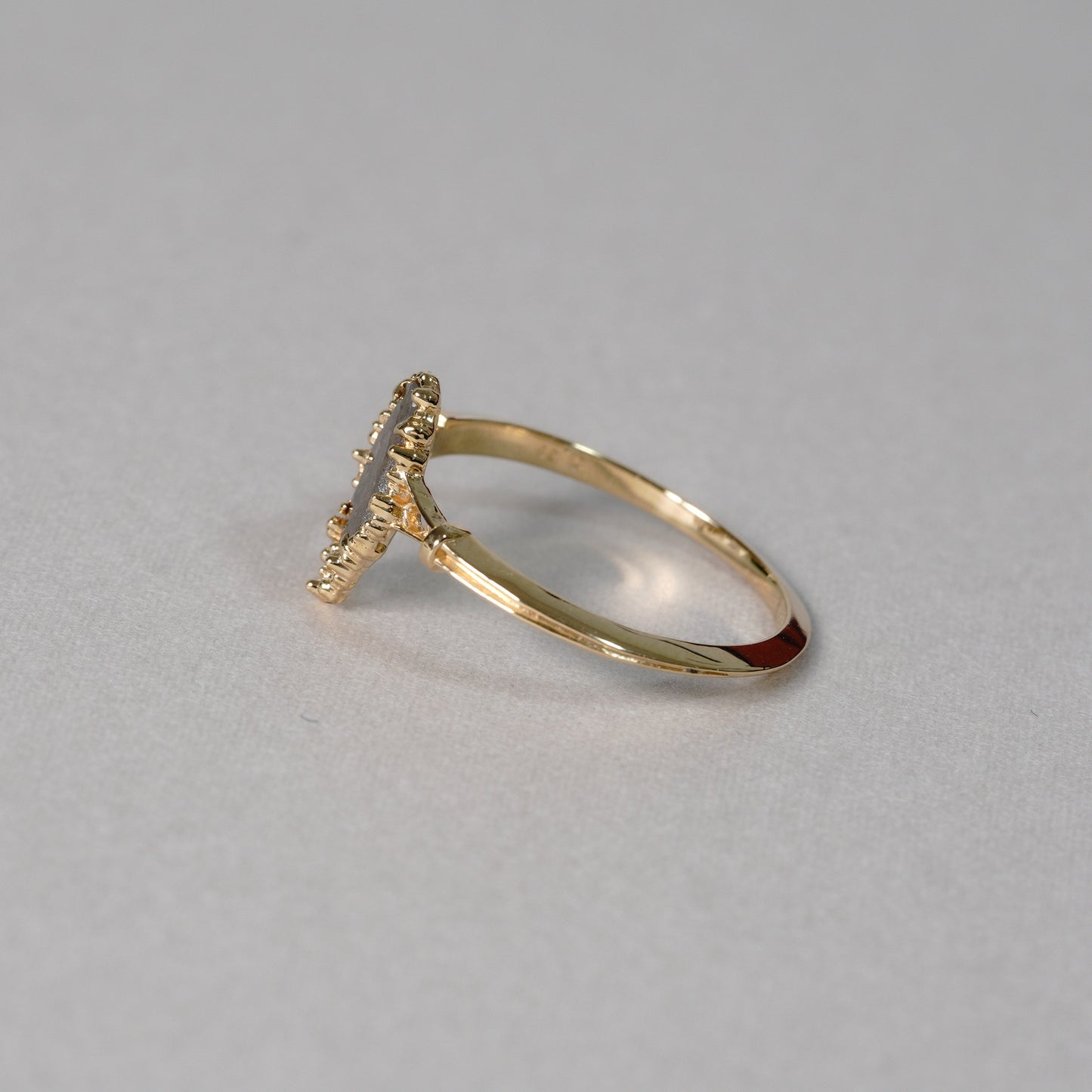 1338 Flat cut Diamond Ring